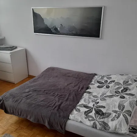 Apartament Studzienna * Vratislav